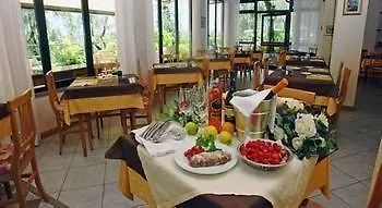 Hotell Rosemarie Limone sul Garda