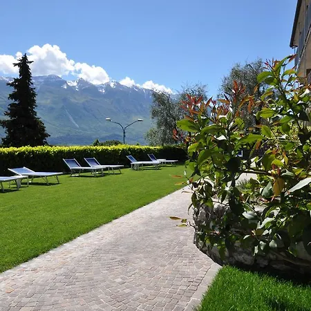 Rosemarie 3* Limone sul Garda